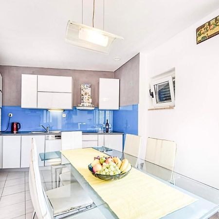 Apartman Andrej ポヴィヤ エクステリア 写真
