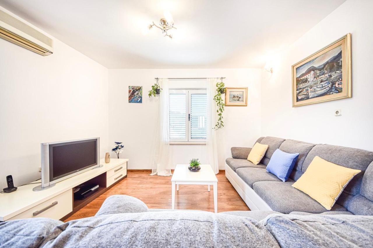 Apartman Andrej ポヴィヤ 部屋 写真